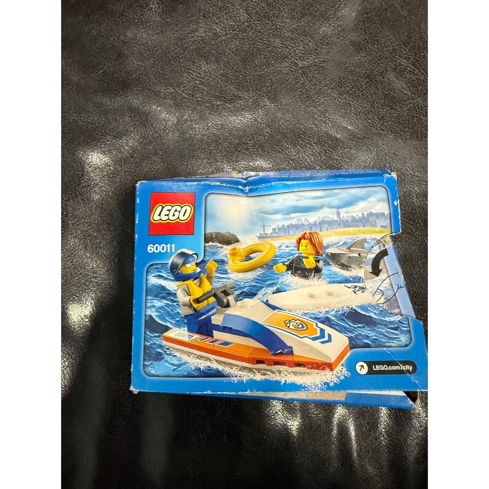 LEGO City 60011 Surfer‎ Rescue Building Toy 32 Pieces Ages 5-12 Box Set